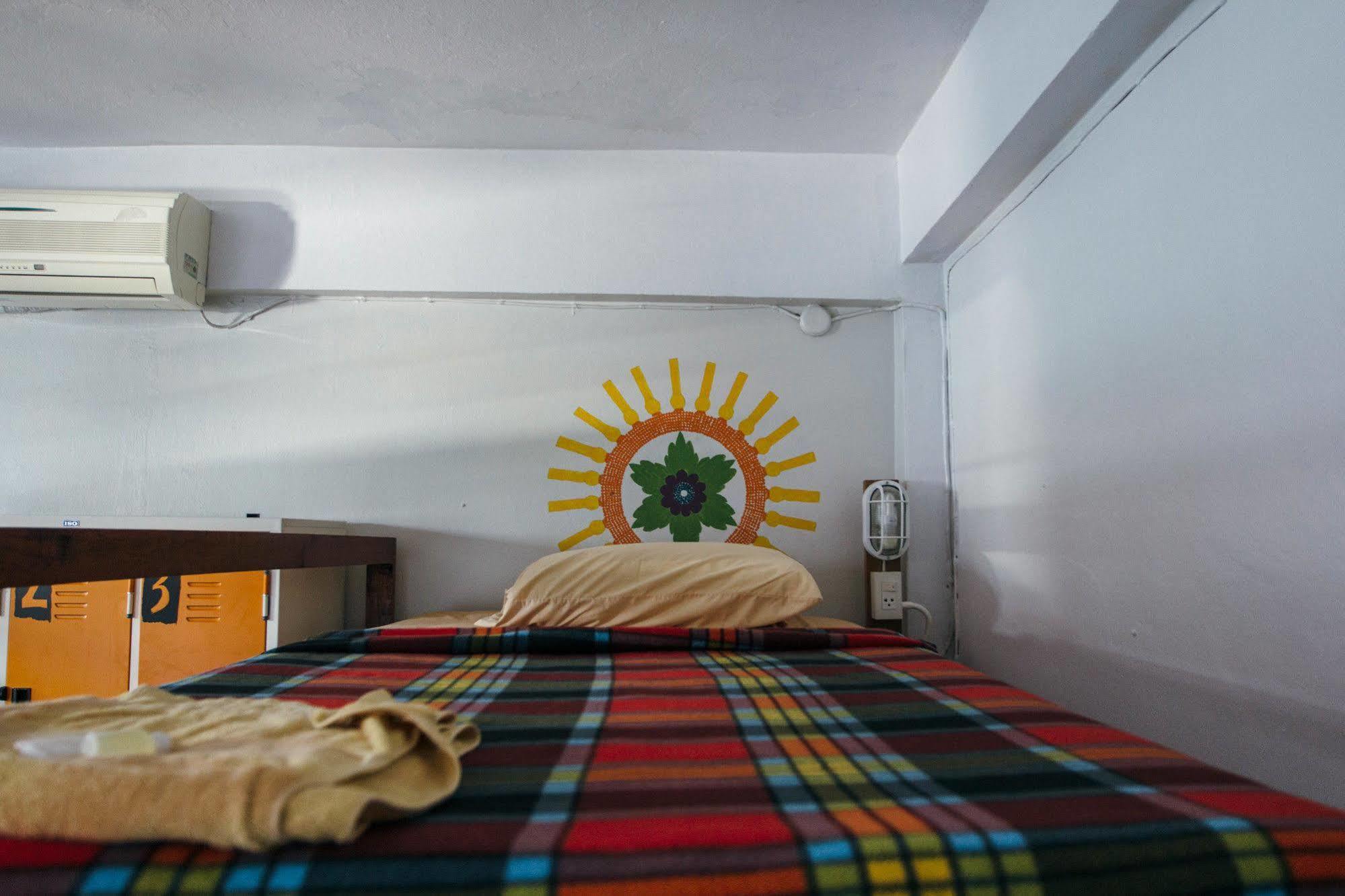 Zion Hostel Τσιάνγκ Μάι Εξωτερικό φωτογραφία